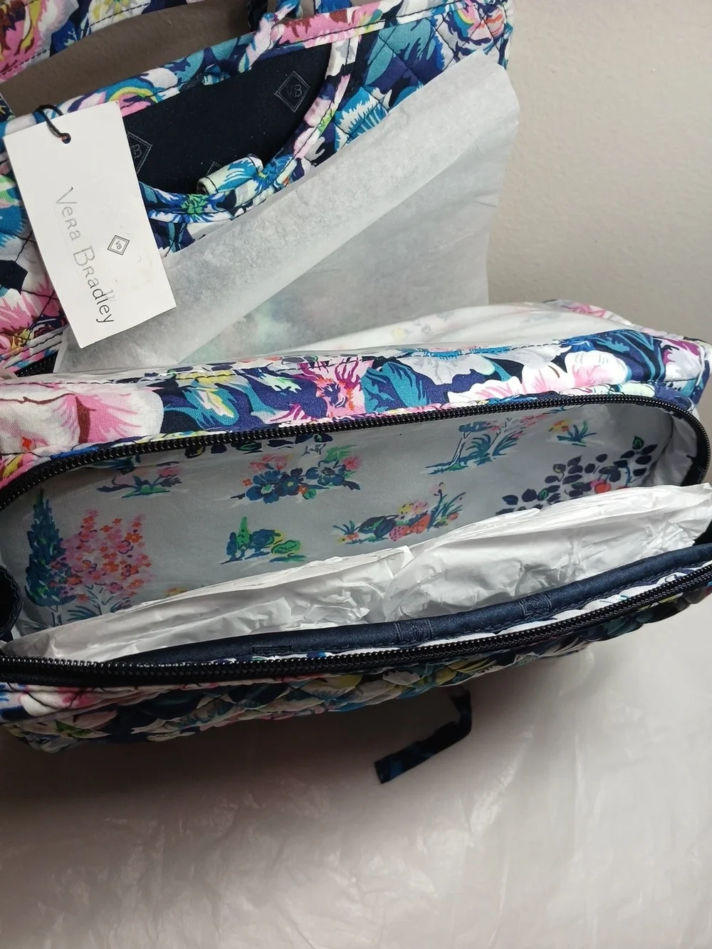 Vera Bradley Floral Quilted Hanging Travel Cosmetic Bag In Garden Grove NWT